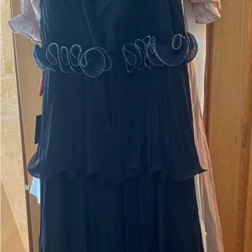 NEW MacDuggal Black Chiffon Evening Gown